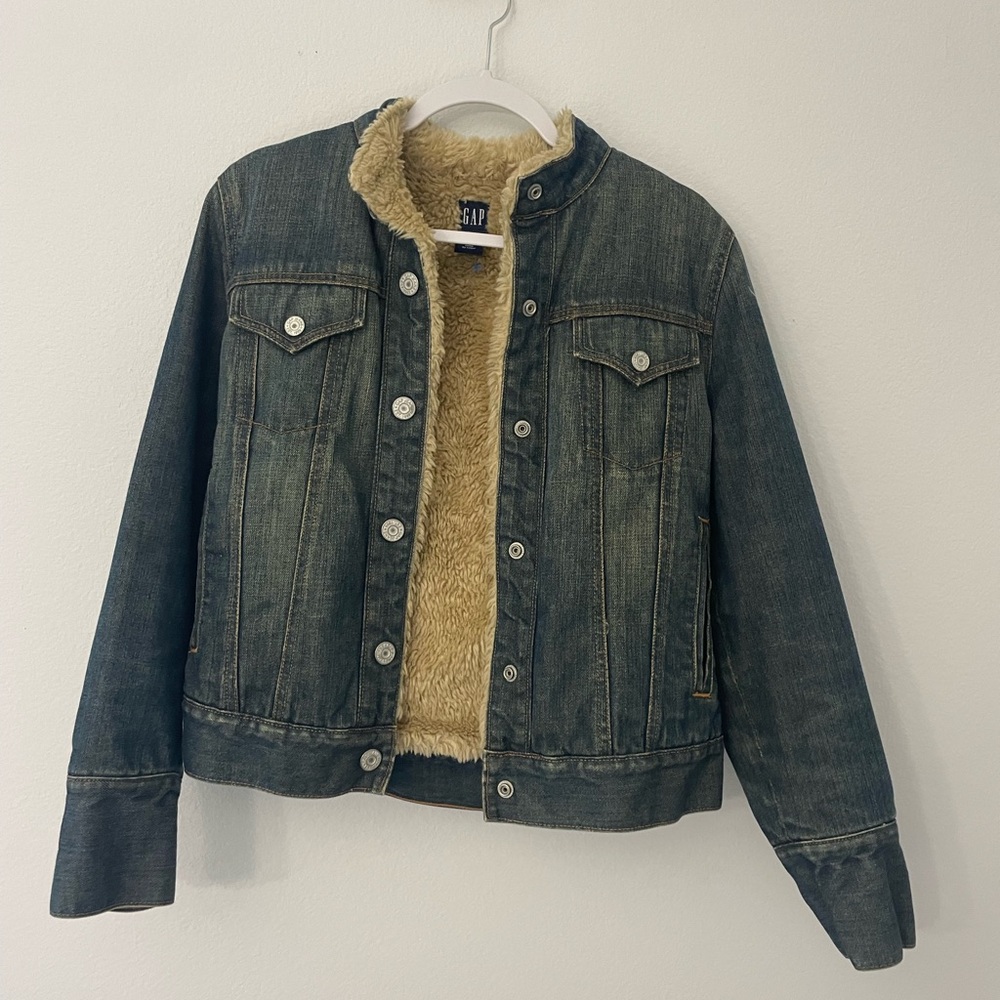 GAP Denim Jacket with Tan Faux Fur